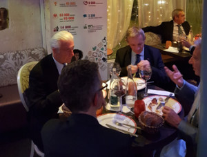 Dîner organisé au Bistrot du Sommelier, autour d’un certain nombre de personnalités issues du monde de l’entreprise, du monde politique et du monde de la culture, dans le cadre du Club de l’Audace Dîner organisé au Bistrot du Sommelier, autour d’un certain nombre de personnalités issues du monde de l’entreprise, du monde politique et du monde de la culture, dans le cadre du Club de l’Audace